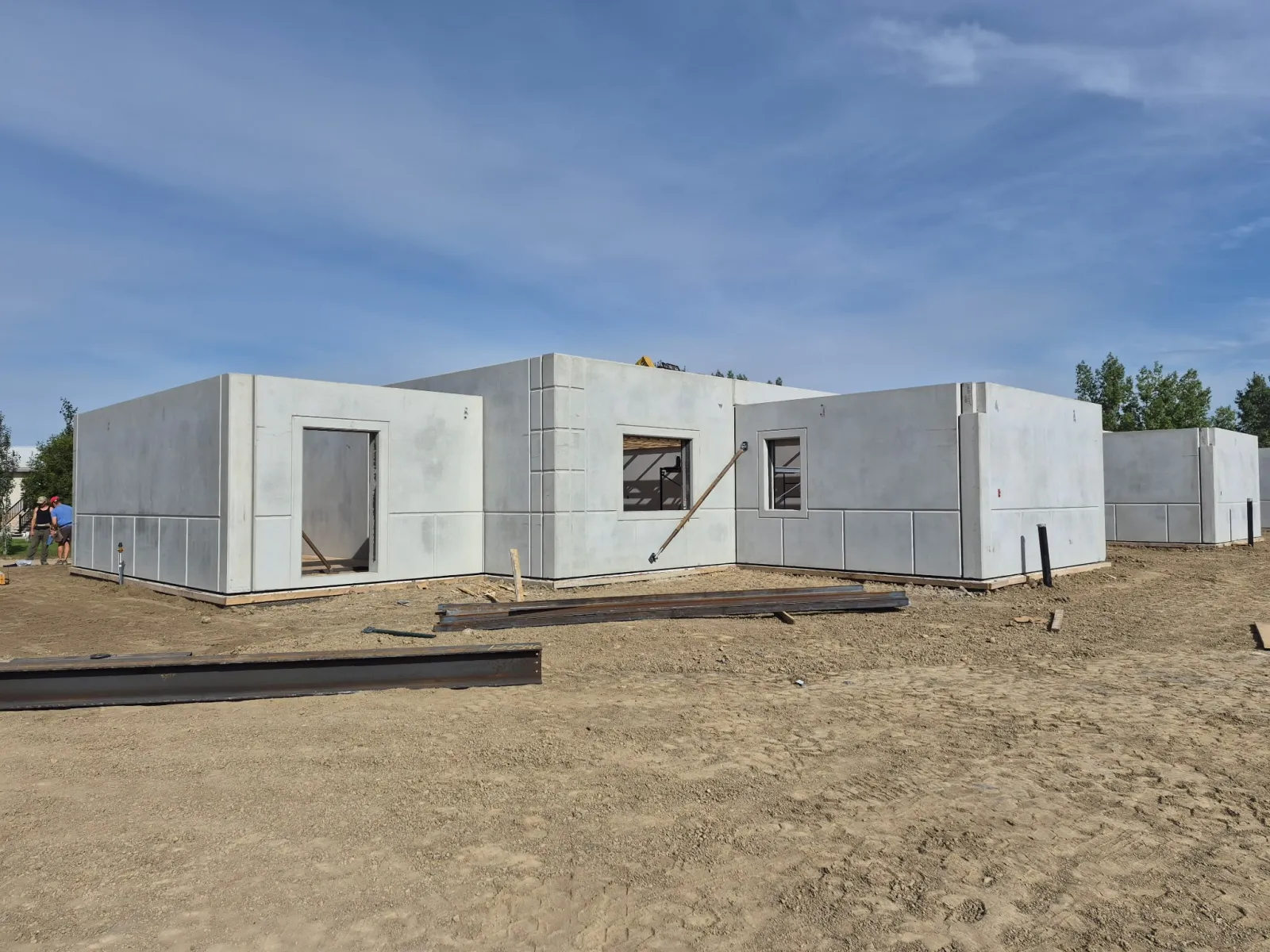 Commercial precast wall installation with MVP